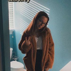 Meet your Posher, Allie